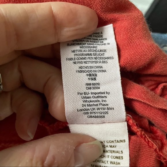 Free People rust shorts, size 4 - Picture 7 of 9